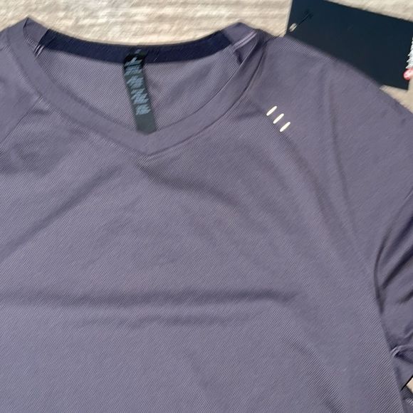 Lululemon Lost in the hustle LS - Picture 2 of 6